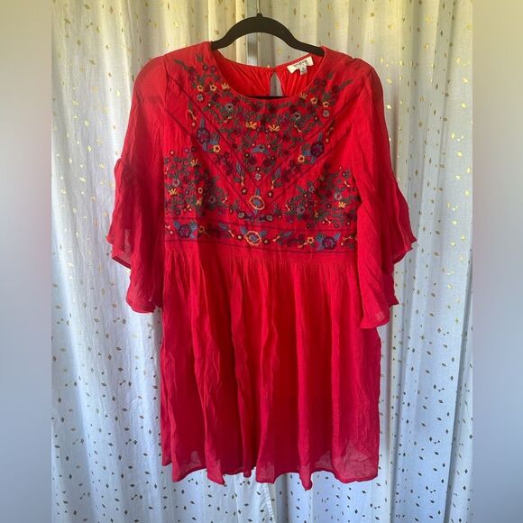 Umgee Boho Bliss Embroidered Waterfall Ruffle Bell Sleeve Baby Doll Dress M - Picture 2 of 10